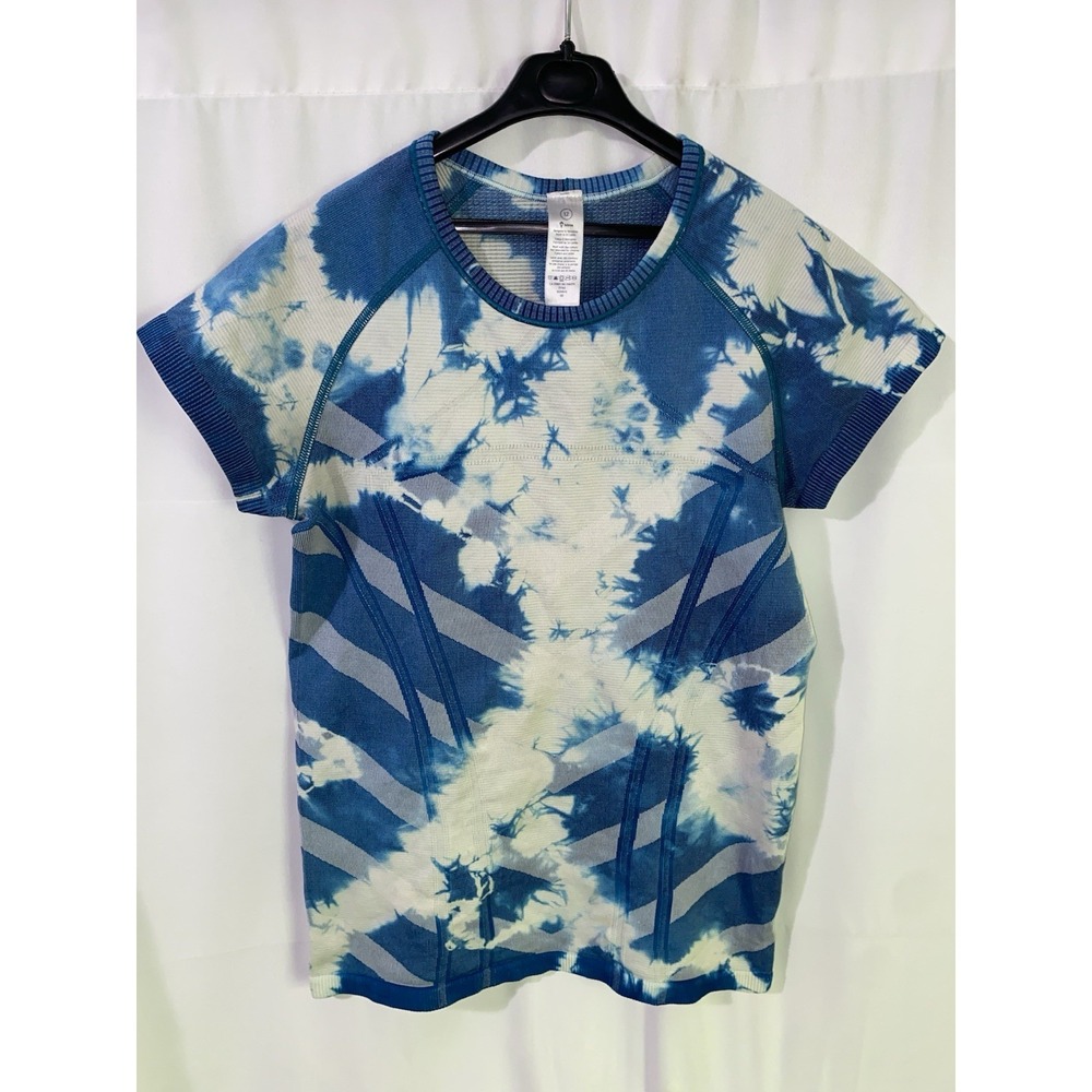 Ivivva by Lululemon Youth Girls size 12 Short Sleeve Shirt Tie Dye